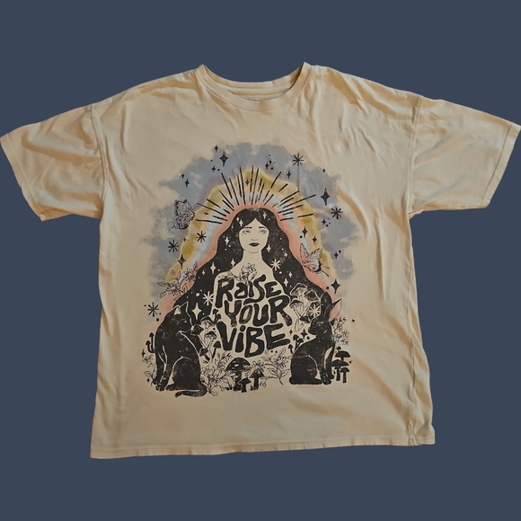 ARIZONA JEAN CO Oversized Raise Your Vibe Graphic Hippie Boho Short Sleeve Tee - Picture 1 of 7